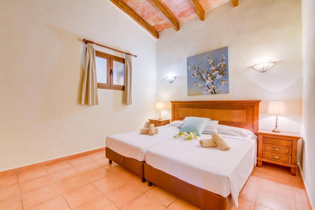 Finca Cas Padrins Manacor  Esterno foto